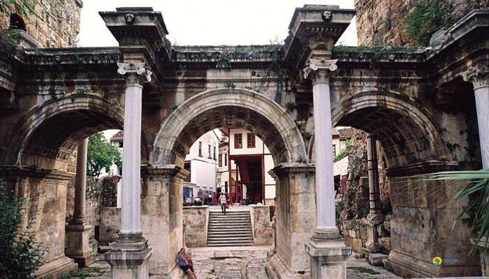 ANTALYA STADSTUR FRN KEMER - UTFLYKTER I KEMER