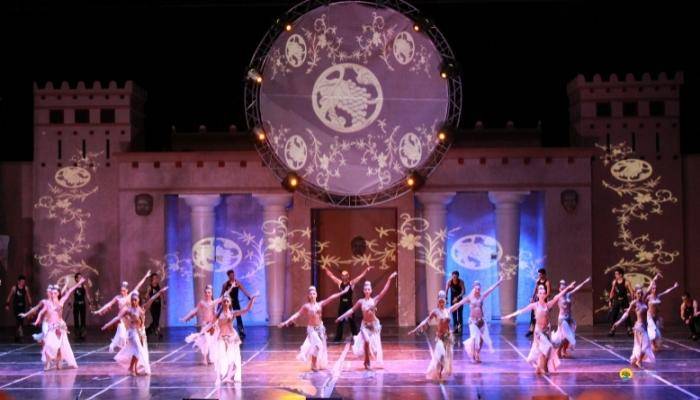 DANSVOORSTELLING FIRE OF ANATOLIA VANUIT KEMER - EXCURSIES IN KEMER