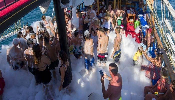 DOLPHIN ISLAND BOAT TRIP IN SIDE - EXCURSIONS IN SIDE