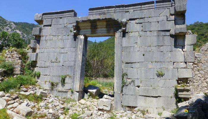 YANARTA ULUPINAR OLMPOS - KEMER GEZLECEK YERLER